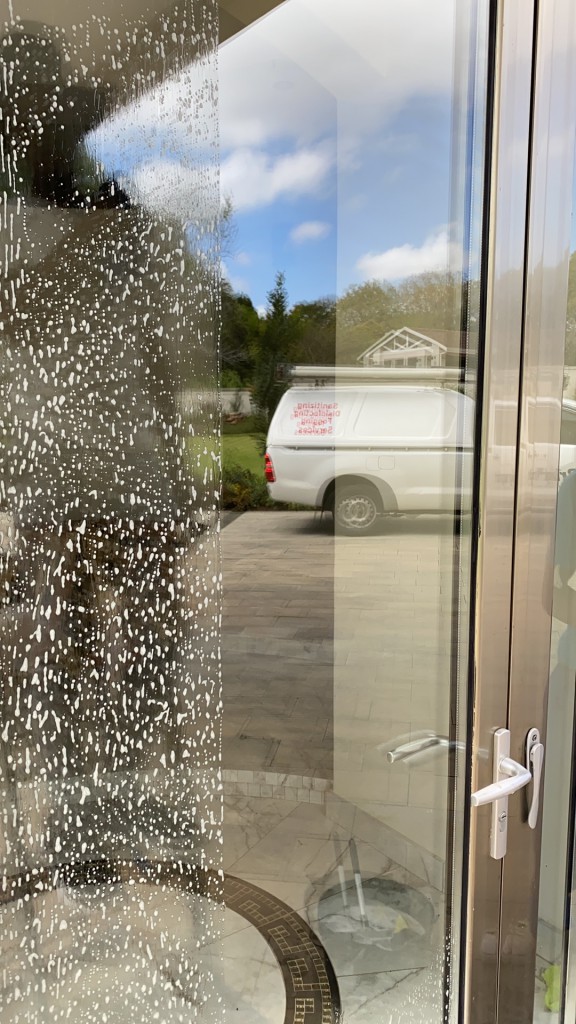 A55E6DDE-00C3-4FE4-B537-189816DAEF9E